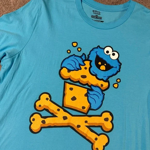 Johnny Cupcakes x Sesame Street Men’s T-shirt - Picture 3 of 5